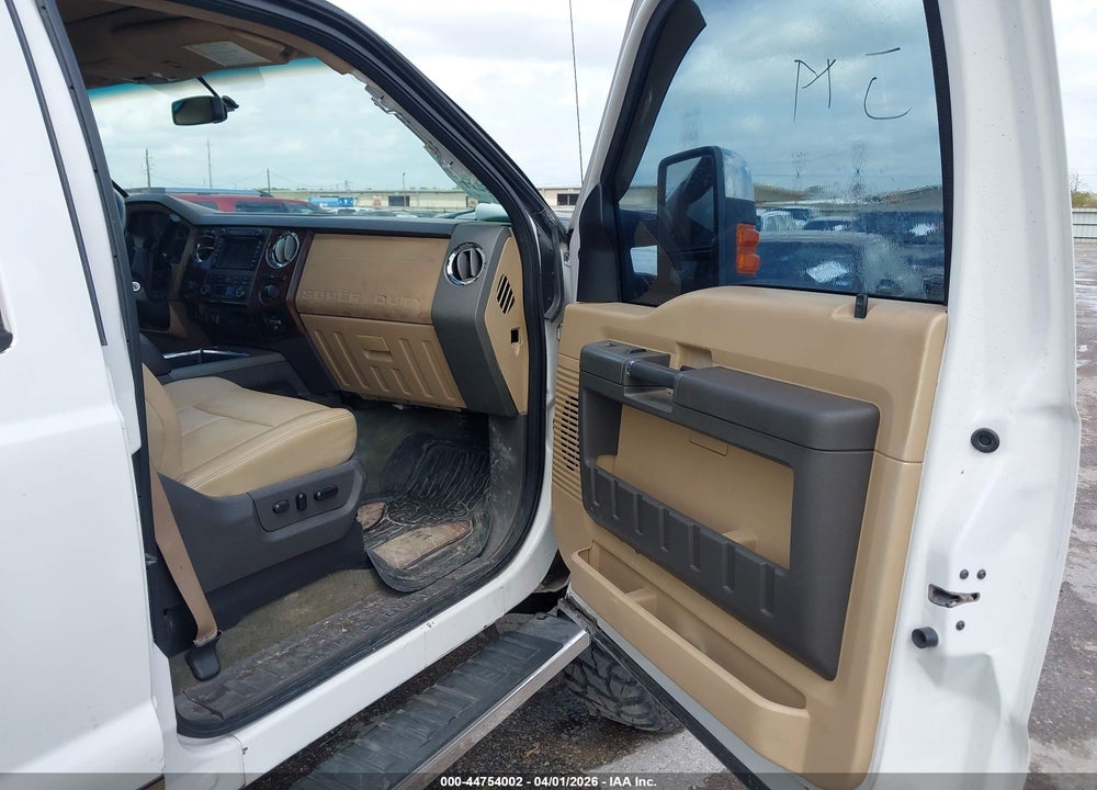 2012 FORD F-250 LARIAT VIN: 1FT7W2BT4CEA37057
