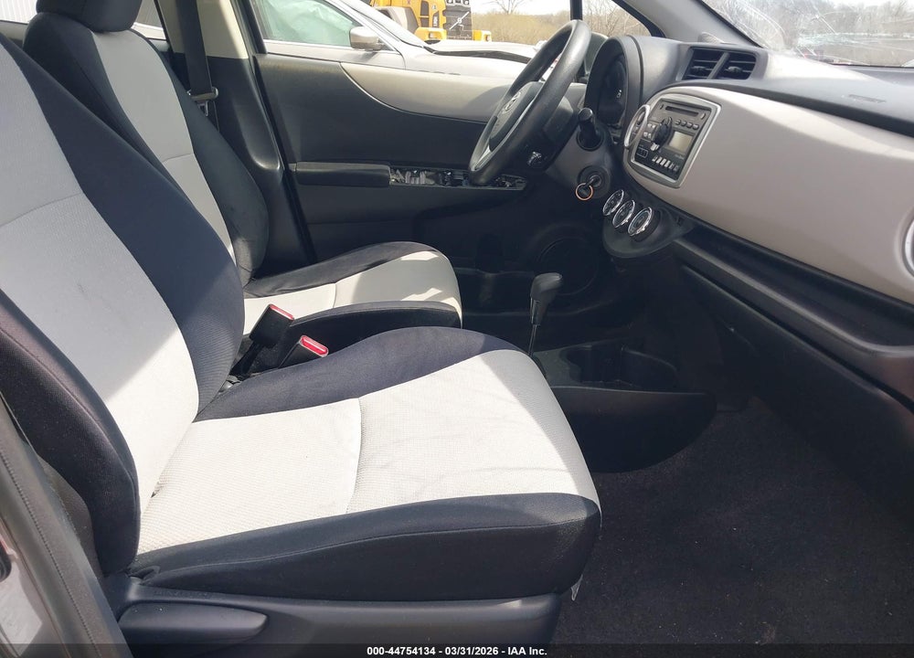 2012 TOYOTA YARIS LE VIN: JTDKTUD34CD525653