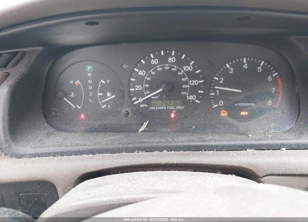 1997 TOYOTA CAMRY LE VIN: 4T1BG22K3VU813570