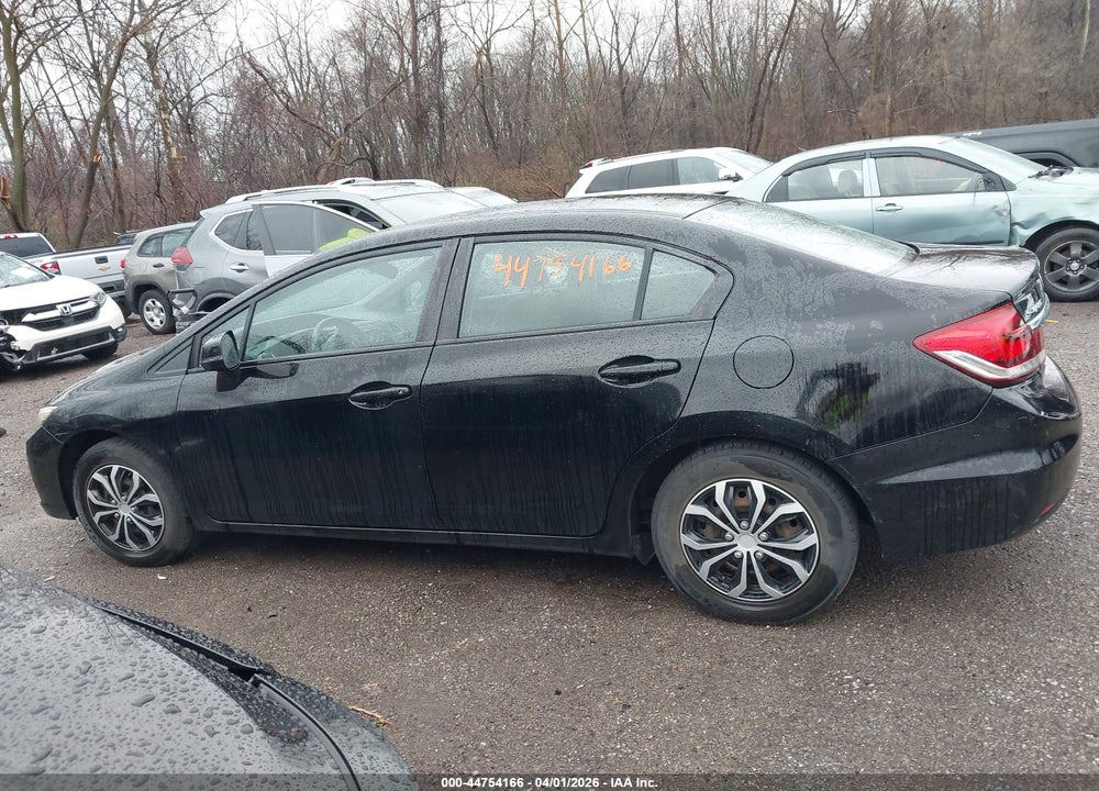 2013 HONDA CIVIC LX VIN: 2HGFB2F54DH602955