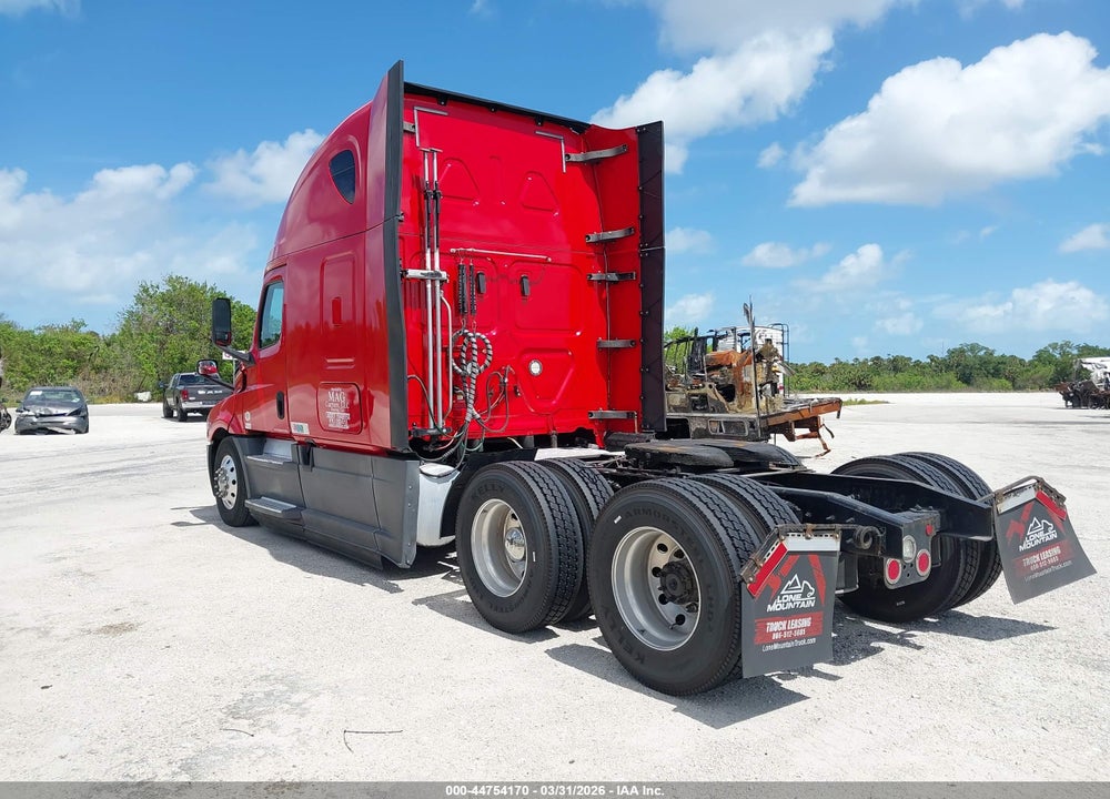 2020 FREIGHTLINER NEW CASCADIA 126 VIN: 1FUJHHDR6LLLN1480
