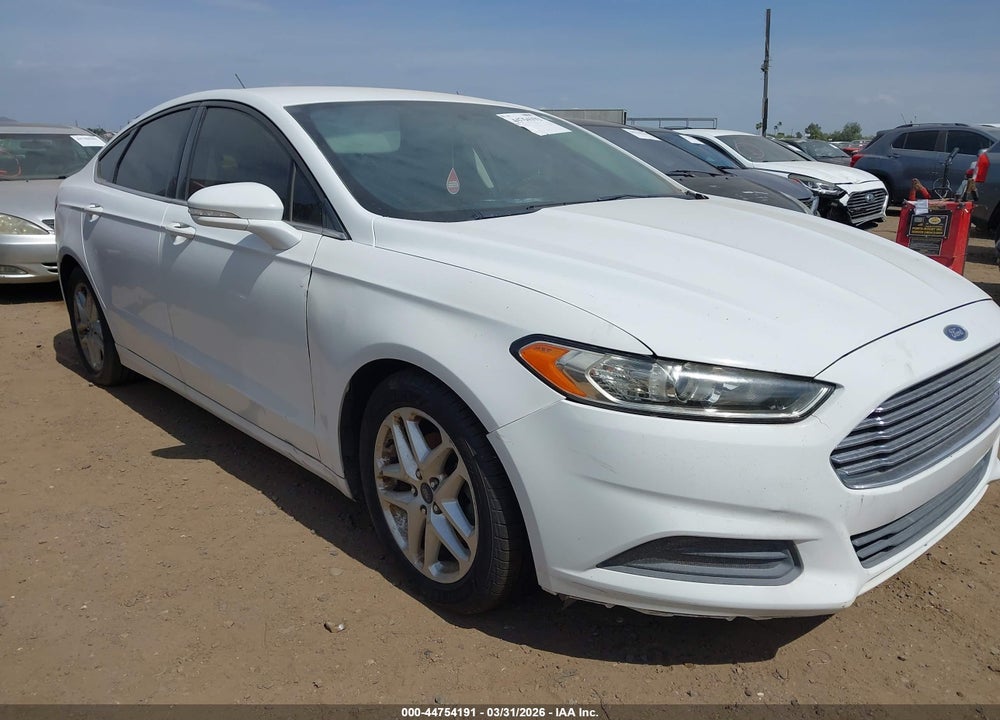 2015 FORD FUSION SE VIN: 3FA6P0H72FR234985