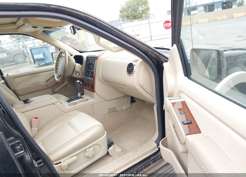 2006 FORD EXPLORER EDDIE BAUER VIN: 1FMEU64EX6UA44183