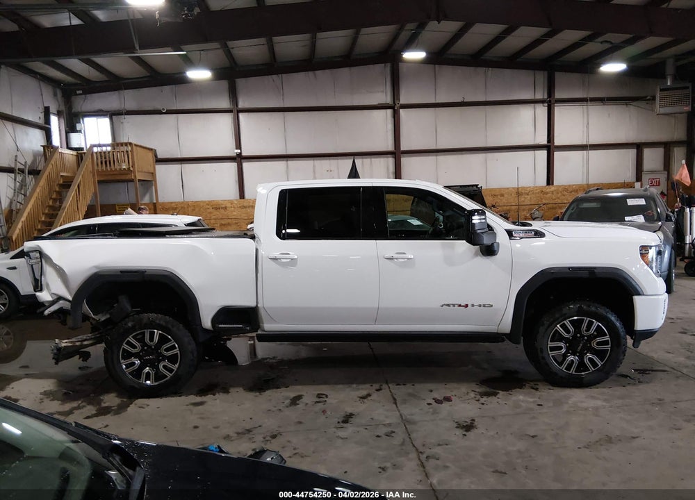 2022 GMC SIERRA 2500HD 4WD  STANDARD BED AT4 VIN: 1GT49PEY1NF304232