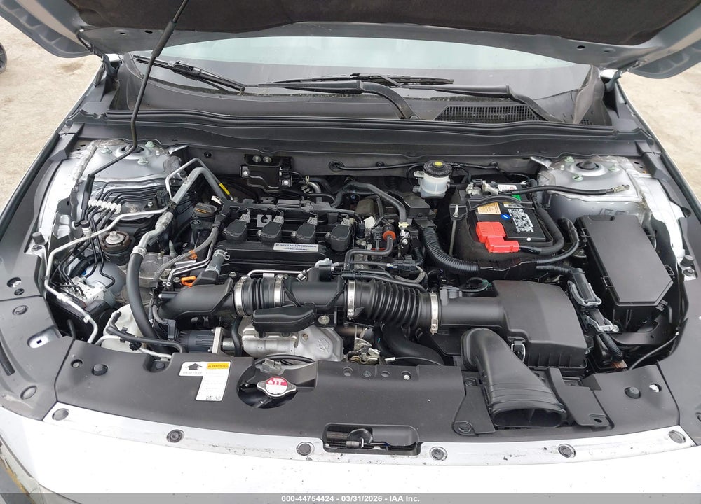 2018 HONDA ACCORD EX VIN: 1HGCV1F4XJA084095
