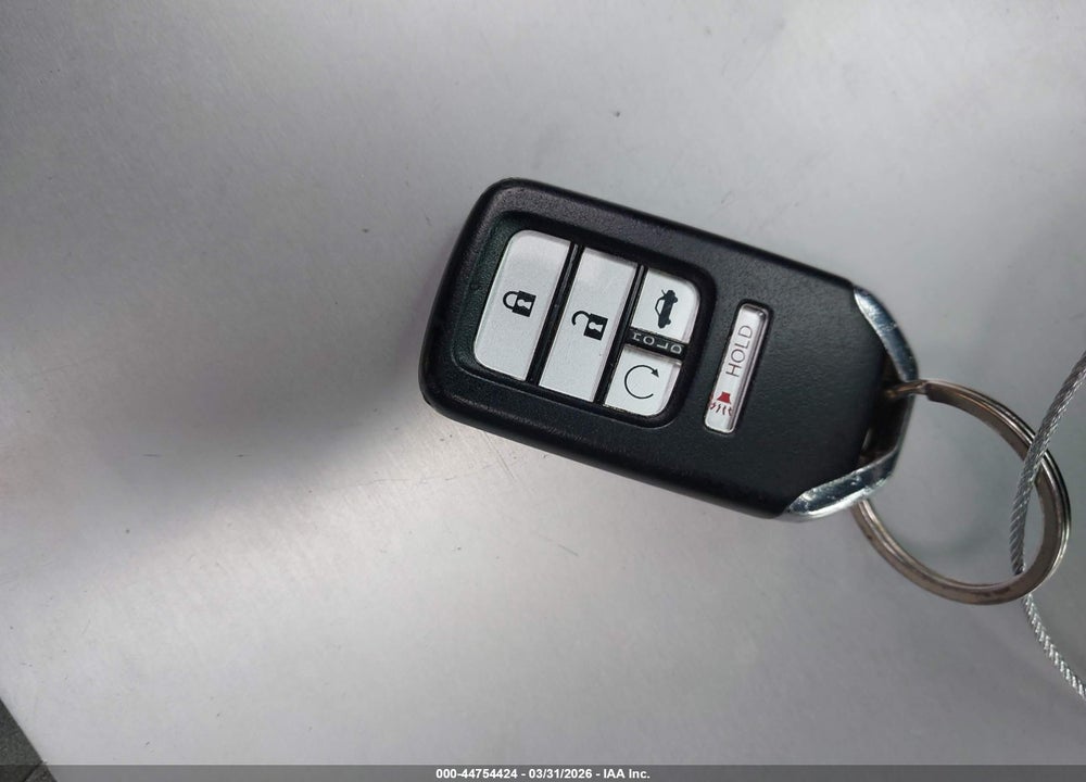 2018 HONDA ACCORD EX VIN: 1HGCV1F4XJA084095