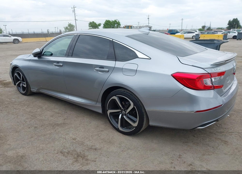 2018 HONDA ACCORD EX VIN: 1HGCV1F4XJA084095