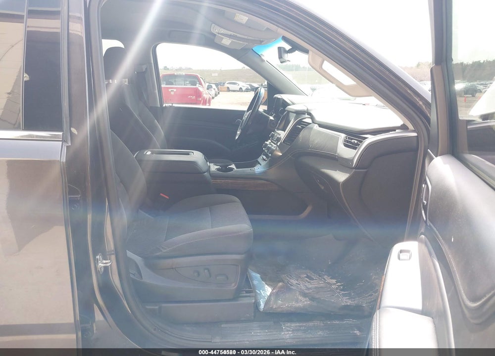 2018 CHEVROLET TAHOE LS VIN: 1GNSKAKC0JR304563