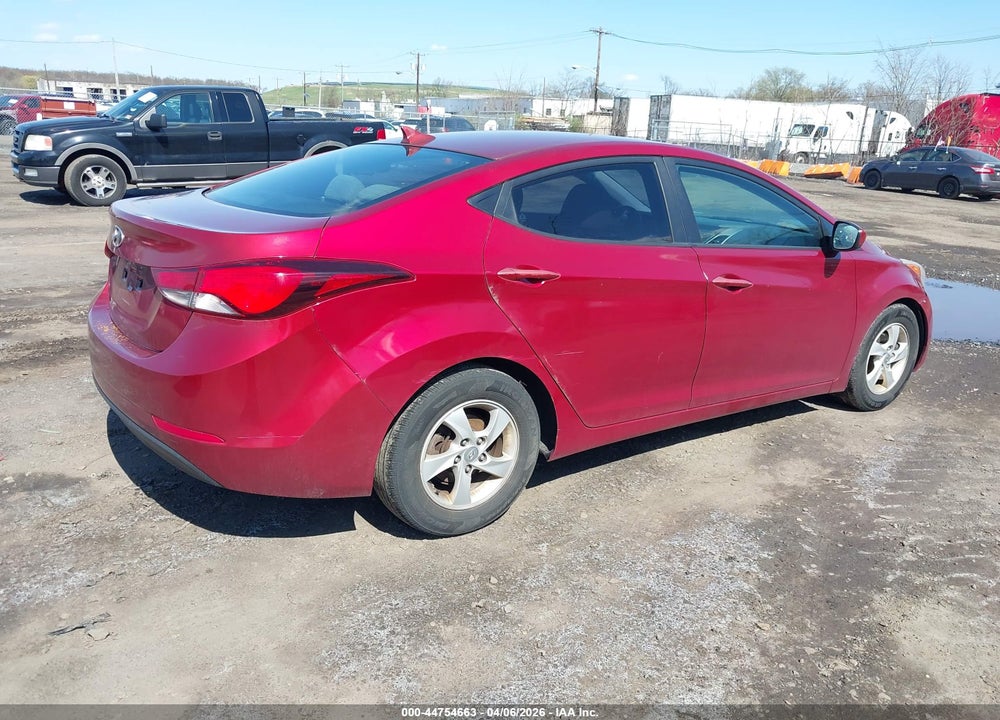 2015 HYUNDAI ELANTRA SE VIN: 5NPDH4AE0FH587940