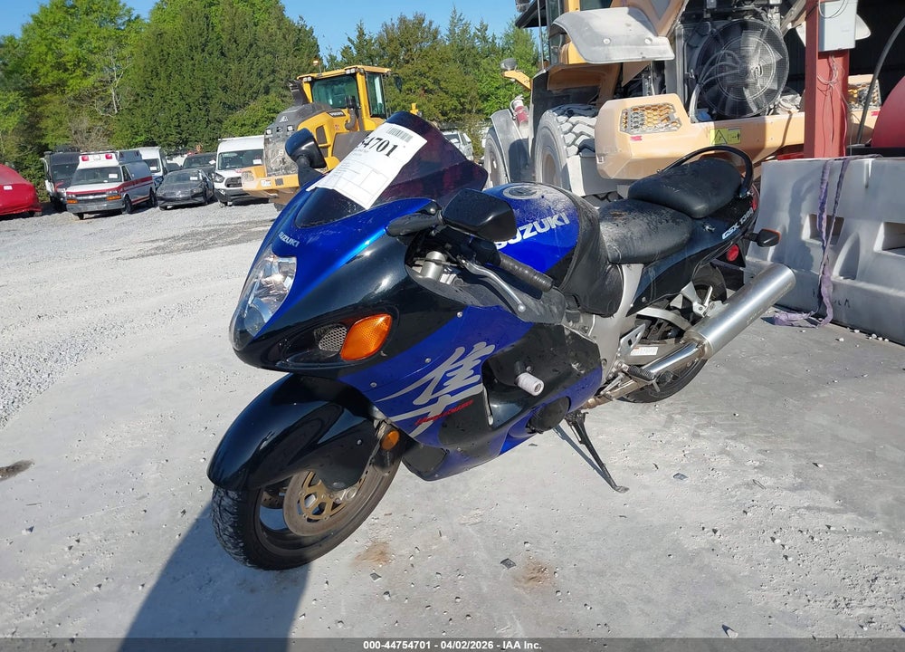 2002 SUZUKI GSX1300 R VIN: JS1GW71A322105291