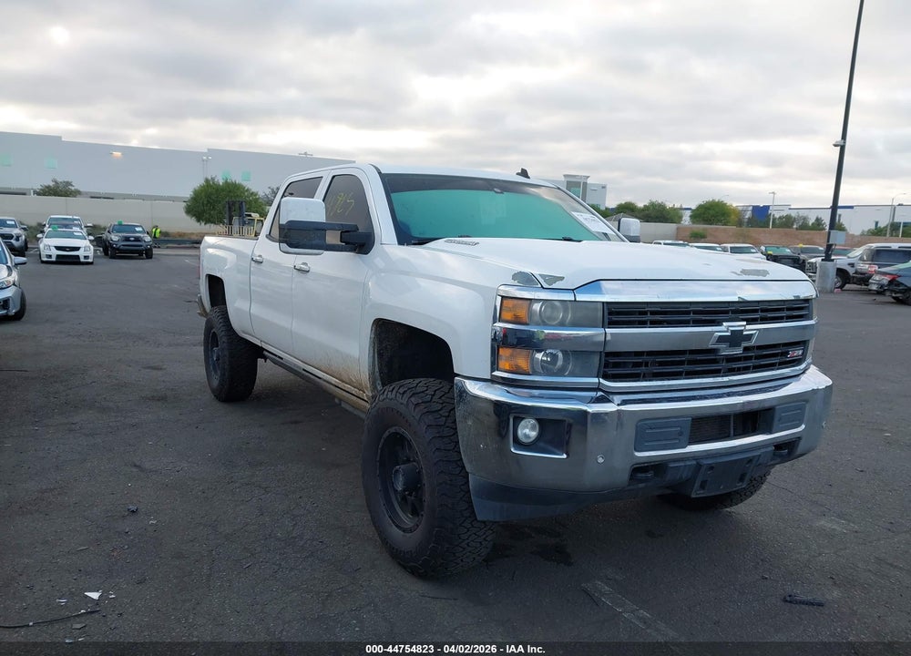 2015 CHEVROLET SILVERADO 2500HD LTZ VIN: 1GC1KWE84FF131437