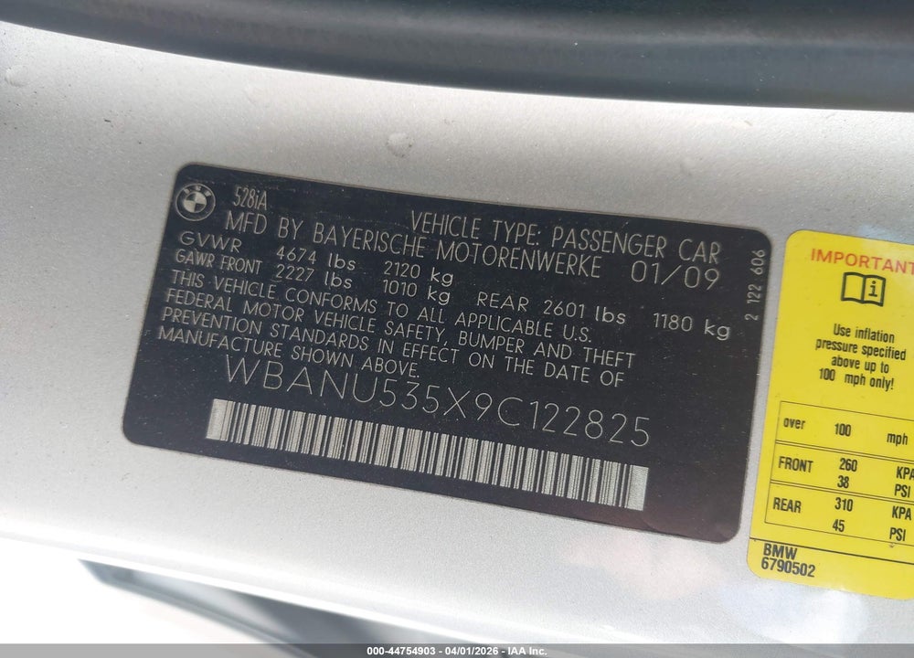 2009 BMW 528I VIN: WBANU535X9C122825