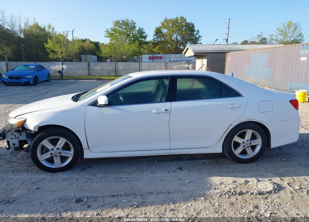 2013 TOYOTA CAMRY SE VIN: 4T1BF1FK0DU706157
