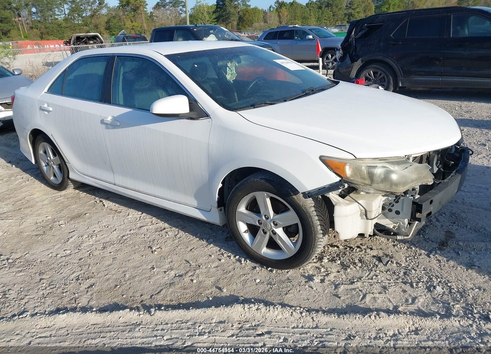 2013 TOYOTA CAMRY SE VIN: 4T1BF1FK0DU706157
