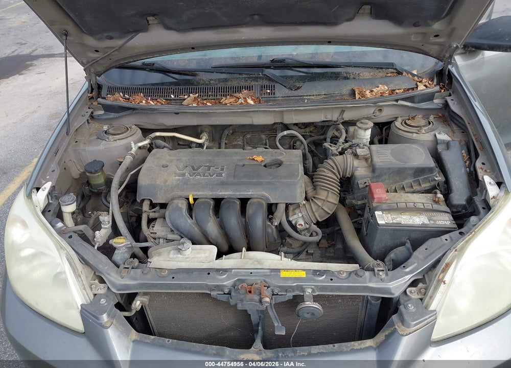 2005 TOYOTA MATRIX VIN: 2T1KR32E05C334955