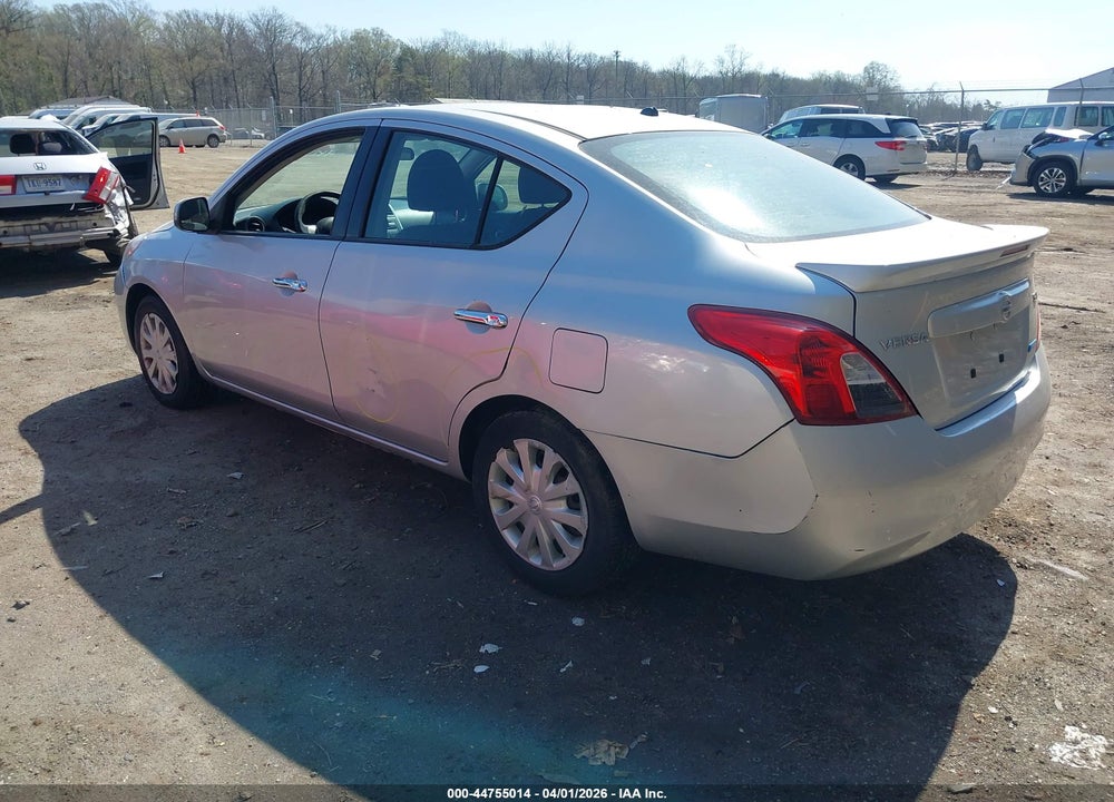 2014 NISSAN VERSA 1.6 SV VIN: 3N1CN7AP8EL838678