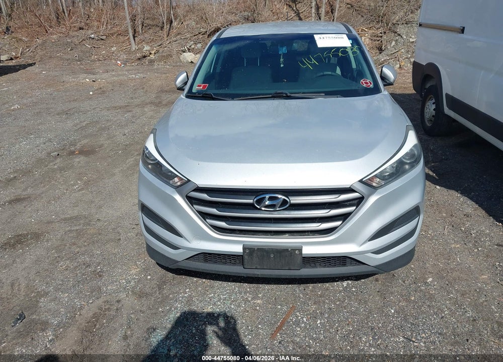 2018 HYUNDAI TUCSON SE VIN: KM8J23A43JU803750