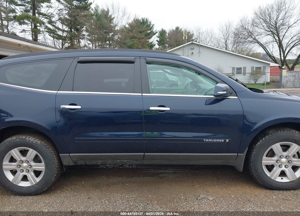 2009 CHEVROLET TRAVERSE LT VIN: 1GNER23DX9S172017