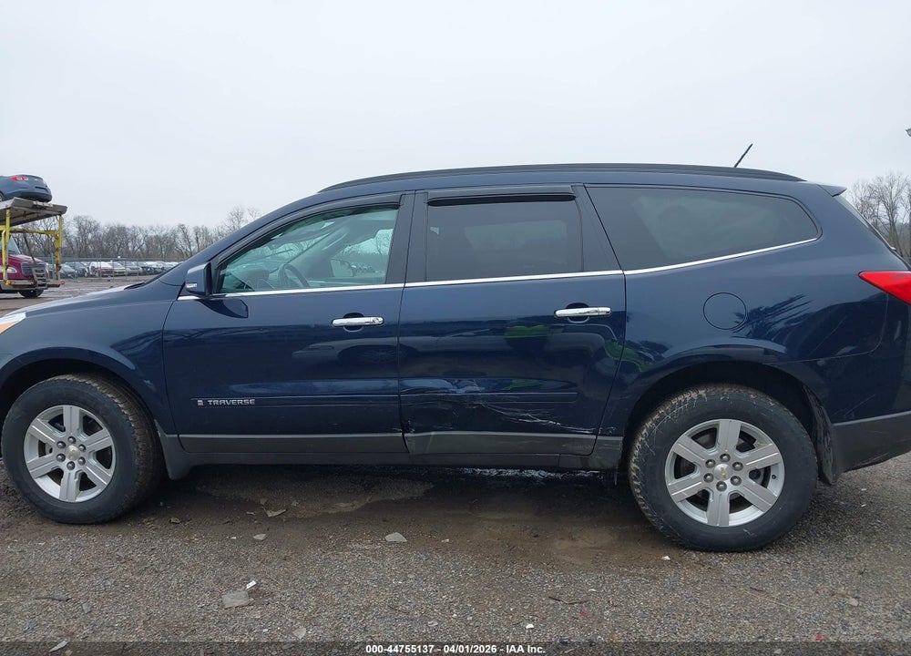 2009 CHEVROLET TRAVERSE LT VIN: 1GNER23DX9S172017