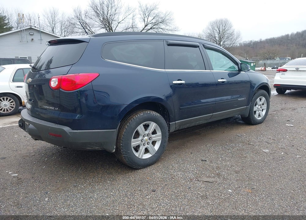 2009 CHEVROLET TRAVERSE LT VIN: 1GNER23DX9S172017