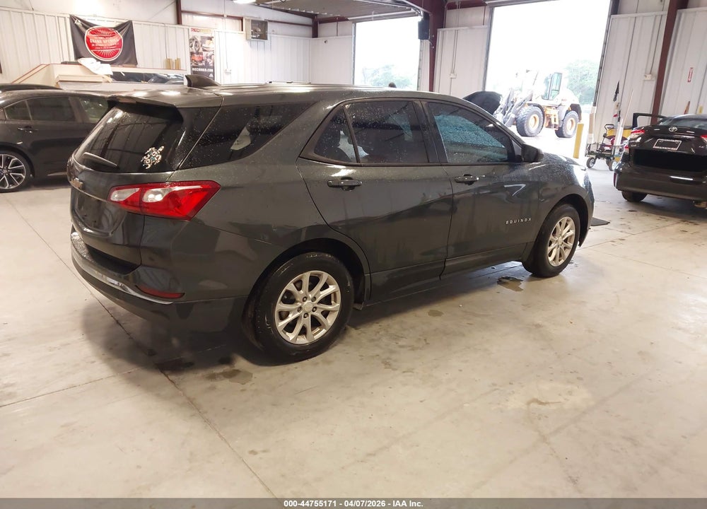 2018 CHEVROLET EQUINOX LS VIN: 3GNAXHEV2JS581442