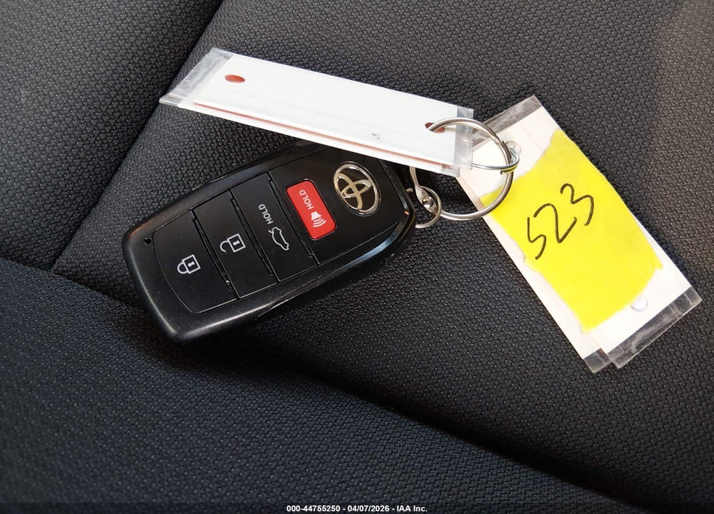 2025 TOYOTA COROLLA LE VIN: 5YFB4MDE6SP351675
