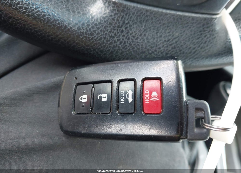 2015 TOYOTA CAMRY HYBRID LE VIN: 4T1BD1FK7FU172745