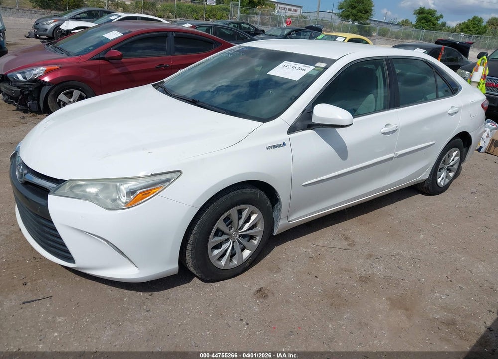 2015 TOYOTA CAMRY HYBRID LE VIN: 4T1BD1FK7FU172745