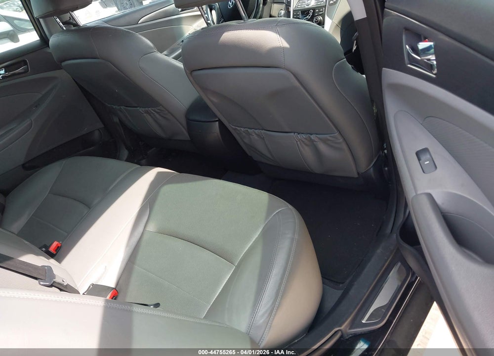 2014 HYUNDAI SONATA HYBRID LIMITED VIN: KMHEC4A46EA115673