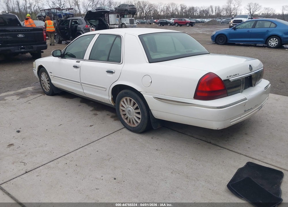 2010 MERCURY GRAND MARQUIS LS (FLEET ONLY) VIN: 2MEBM7FV0AX630563