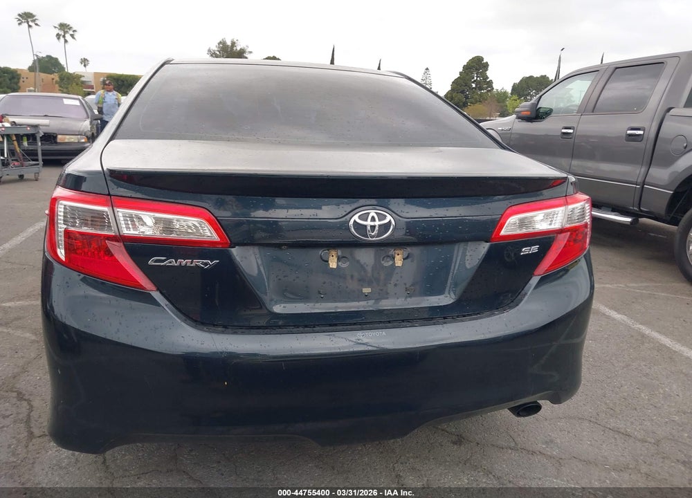 2014 TOYOTA CAMRY SE VIN: 4T1BF1FK3EU857219