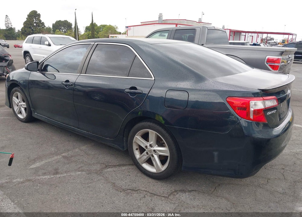 2014 TOYOTA CAMRY SE VIN: 4T1BF1FK3EU857219