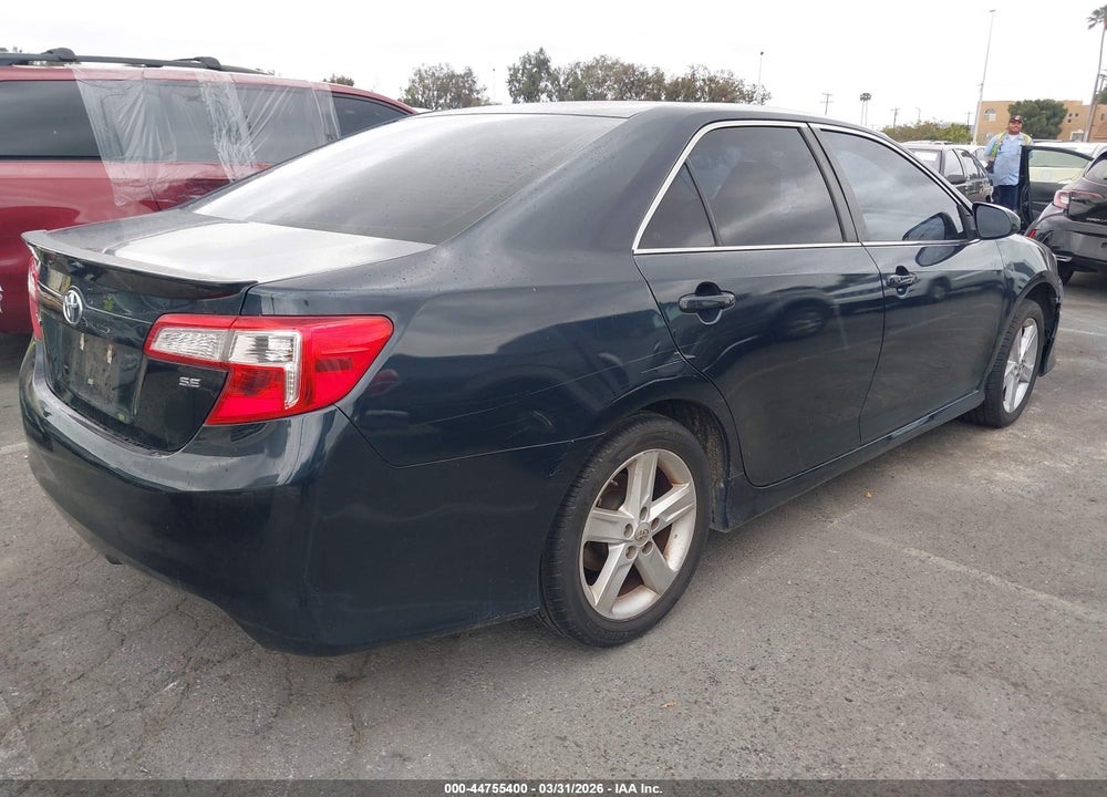 2014 TOYOTA CAMRY SE VIN: 4T1BF1FK3EU857219