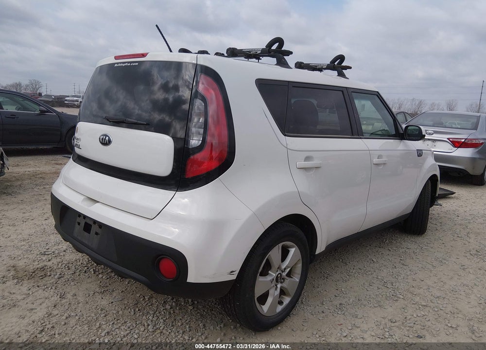 2018 KIA SOUL VIN: KNDJN2A26J7907992