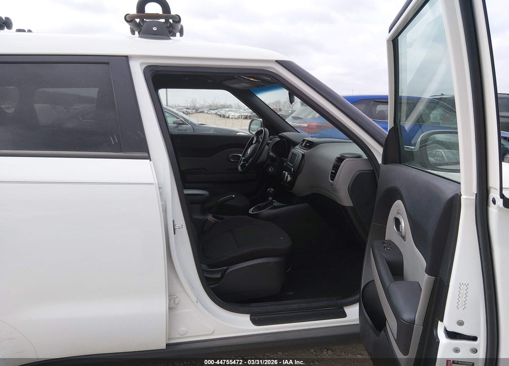 2018 KIA SOUL VIN: KNDJN2A26J7907992