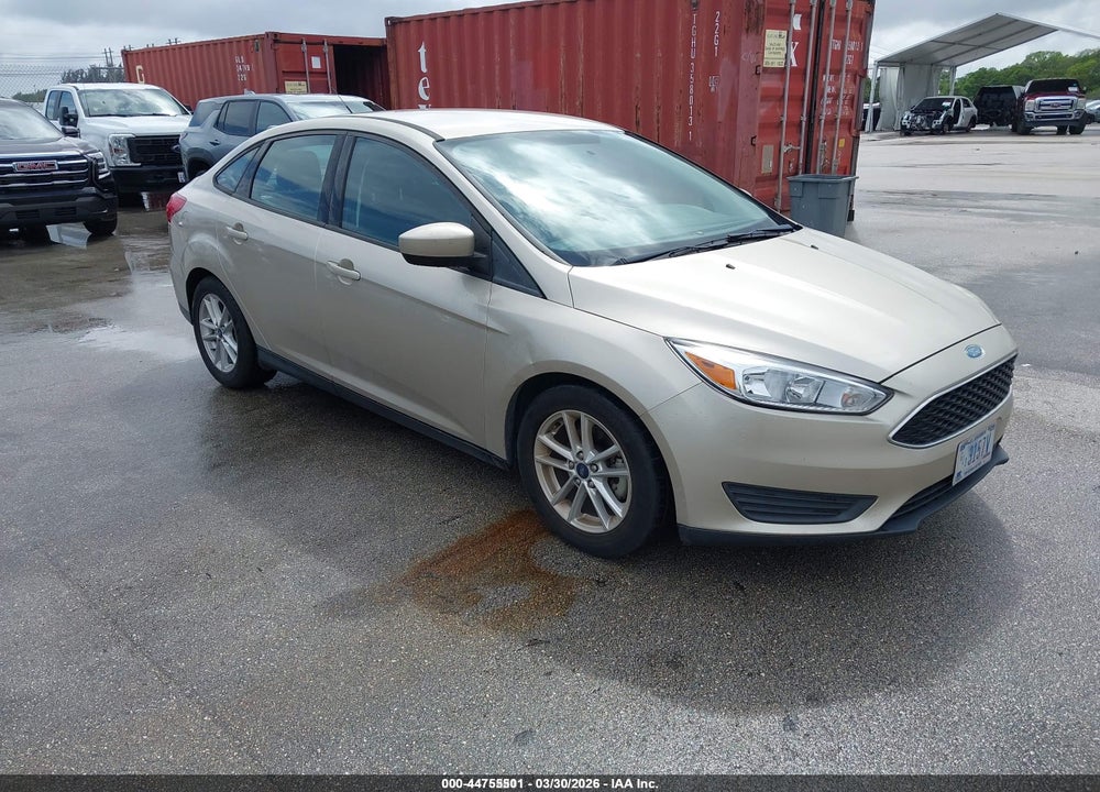 2018 FORD FOCUS SE VIN: 1FADP3F26JL329010