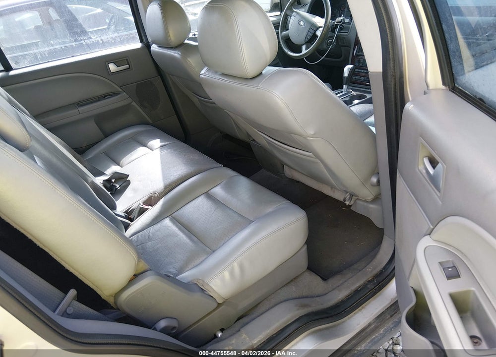 2007 FORD FREESTYLE SEL VIN: 1FMZK02137GA05911