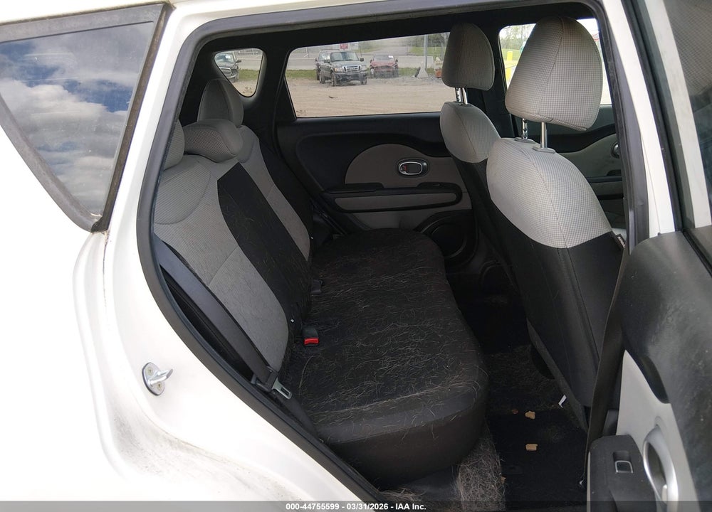 2018 KIA SOUL VIN: KNDJN2A2XJ7597751