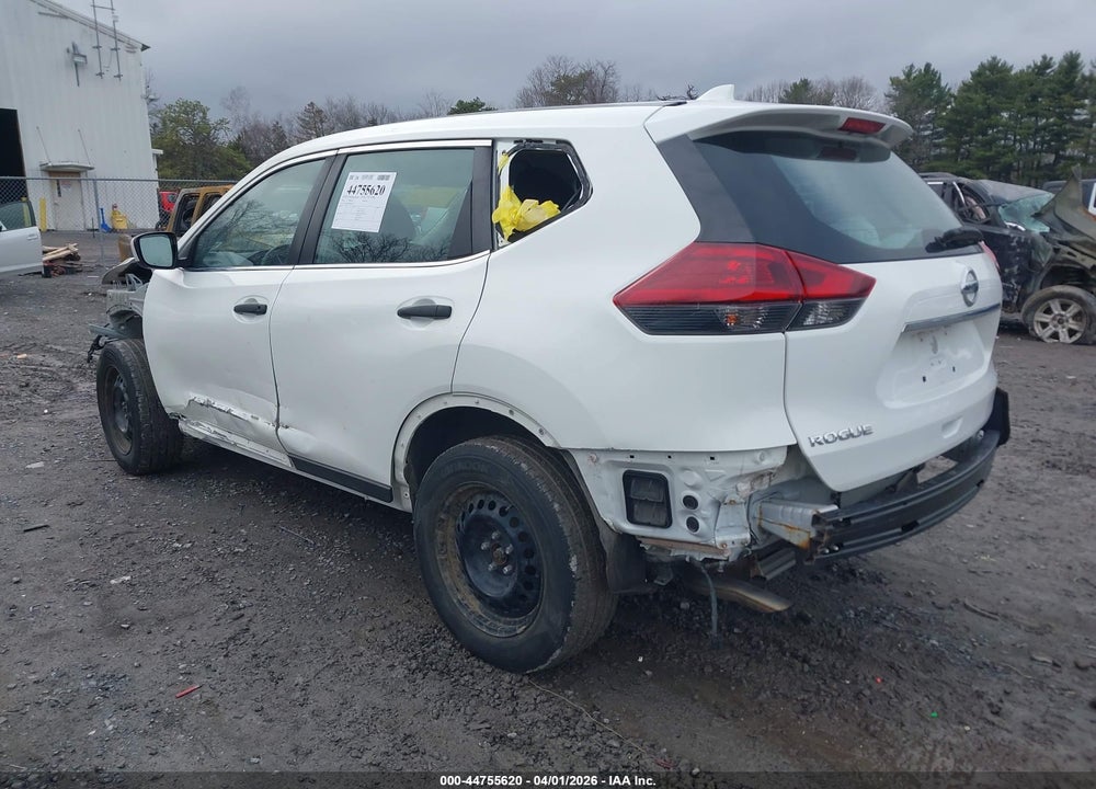 2019 NISSAN ROGUE S VIN: 5N1AT2MV9KC832219
