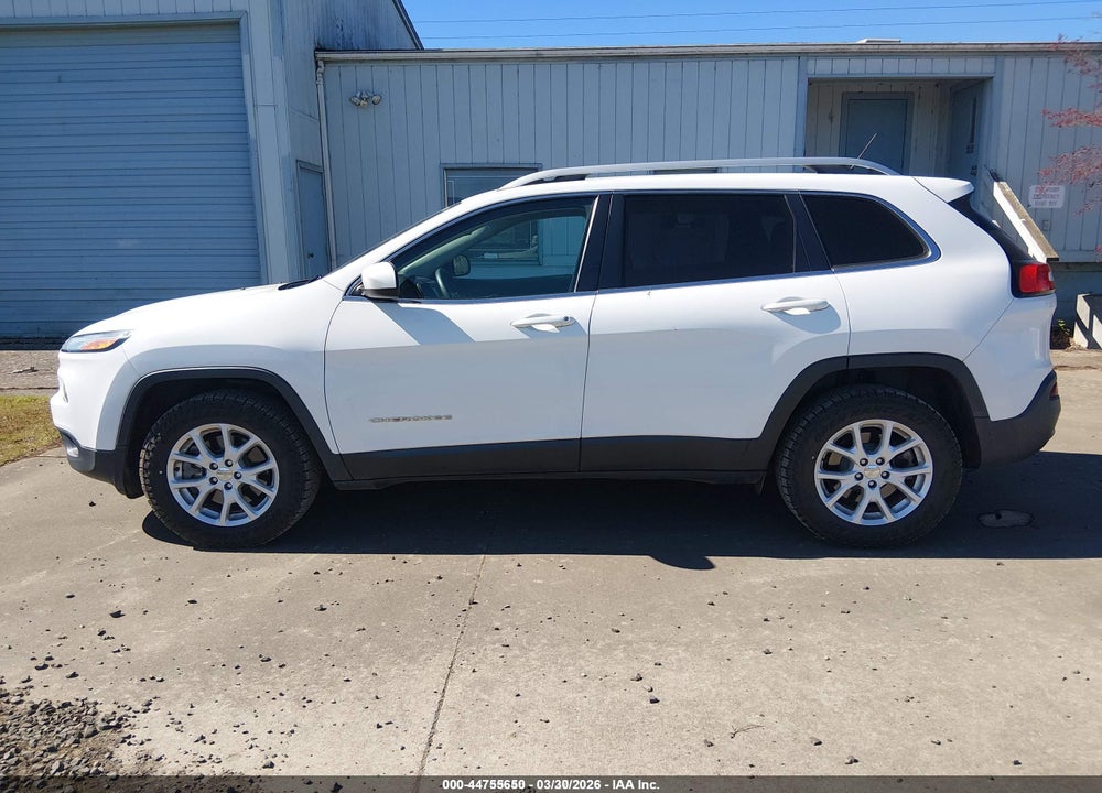 2018 JEEP CHEROKEE LATITUDE 4X4 VIN: 1C4PJMCB1JD540872