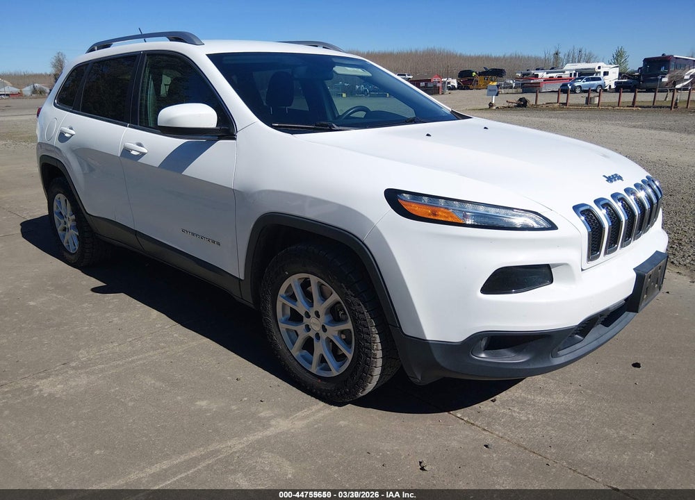 2018 JEEP CHEROKEE LATITUDE 4X4 VIN: 1C4PJMCB1JD540872