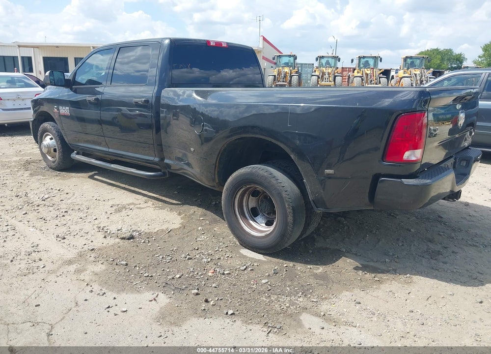 2018 RAM 3500 TRADESMAN  4X2 8' BOX VIN: 3C63RPGL3JG158865