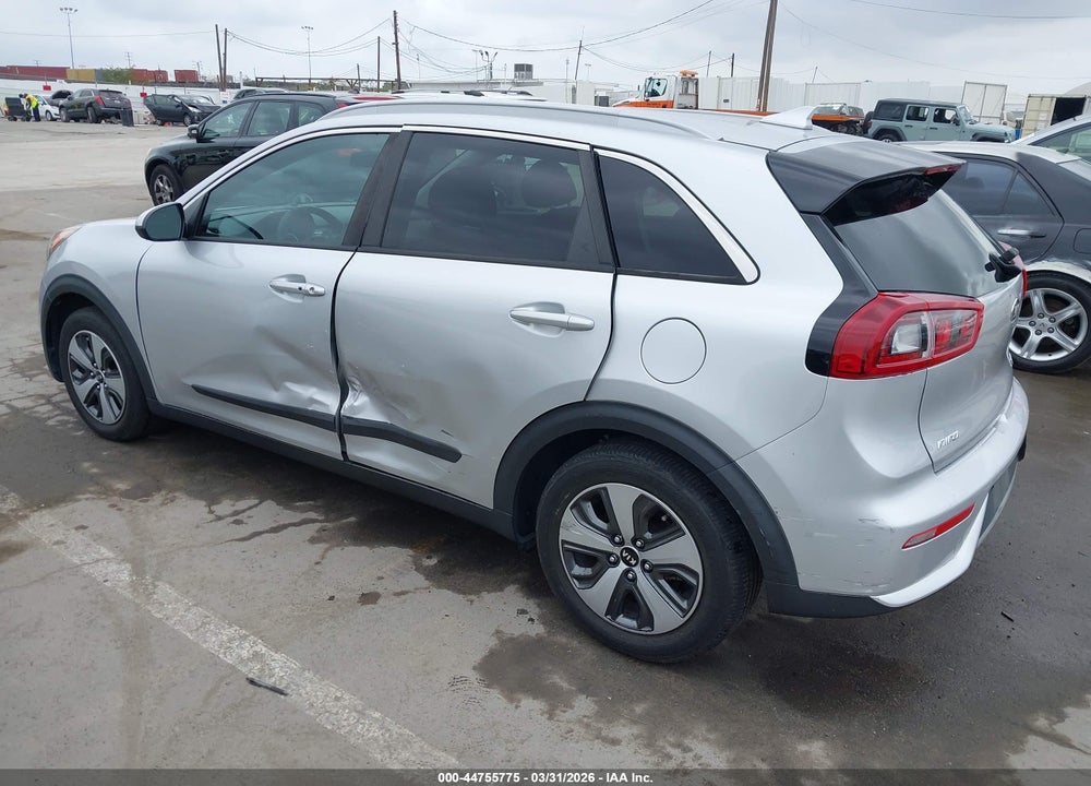 2017 KIA NIRO LX VIN: KNDCB3LC2H5059130