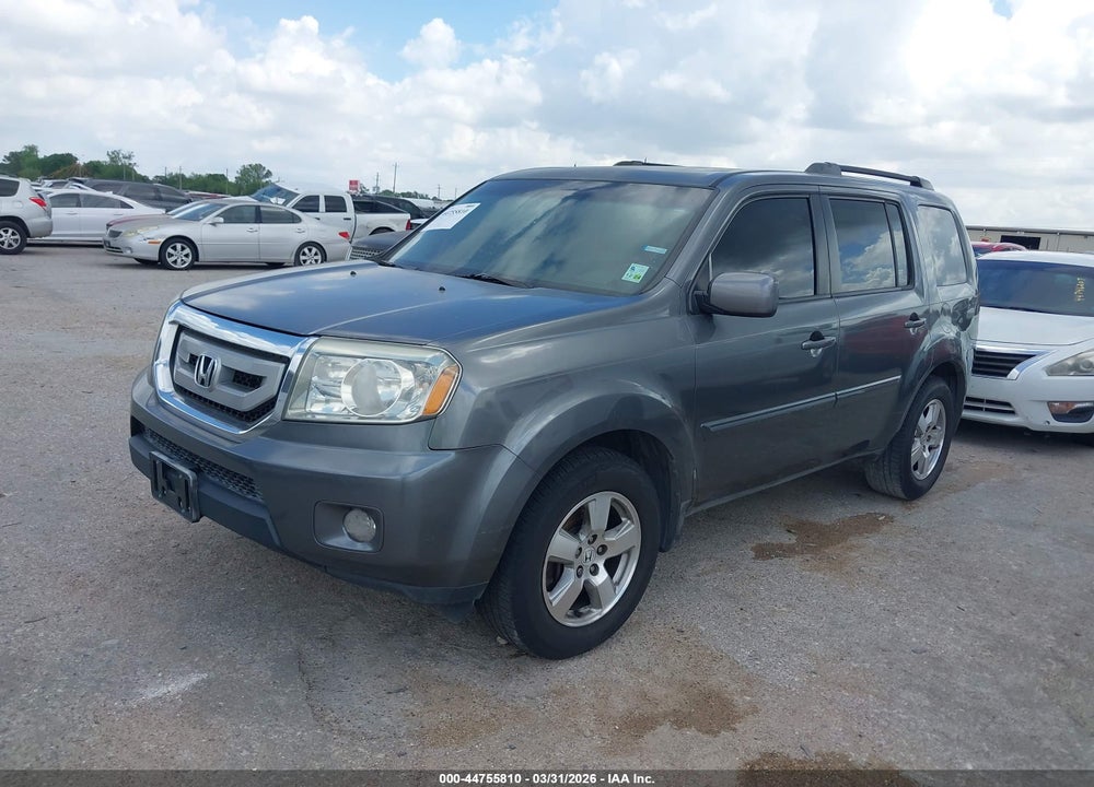2011 HONDA PILOT EX-L VIN: 5FNYF3H58BB046988