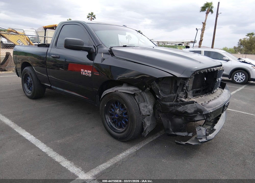 2013 RAM 1500 EXPRESS VIN: 3C6JR6AT9DG581982