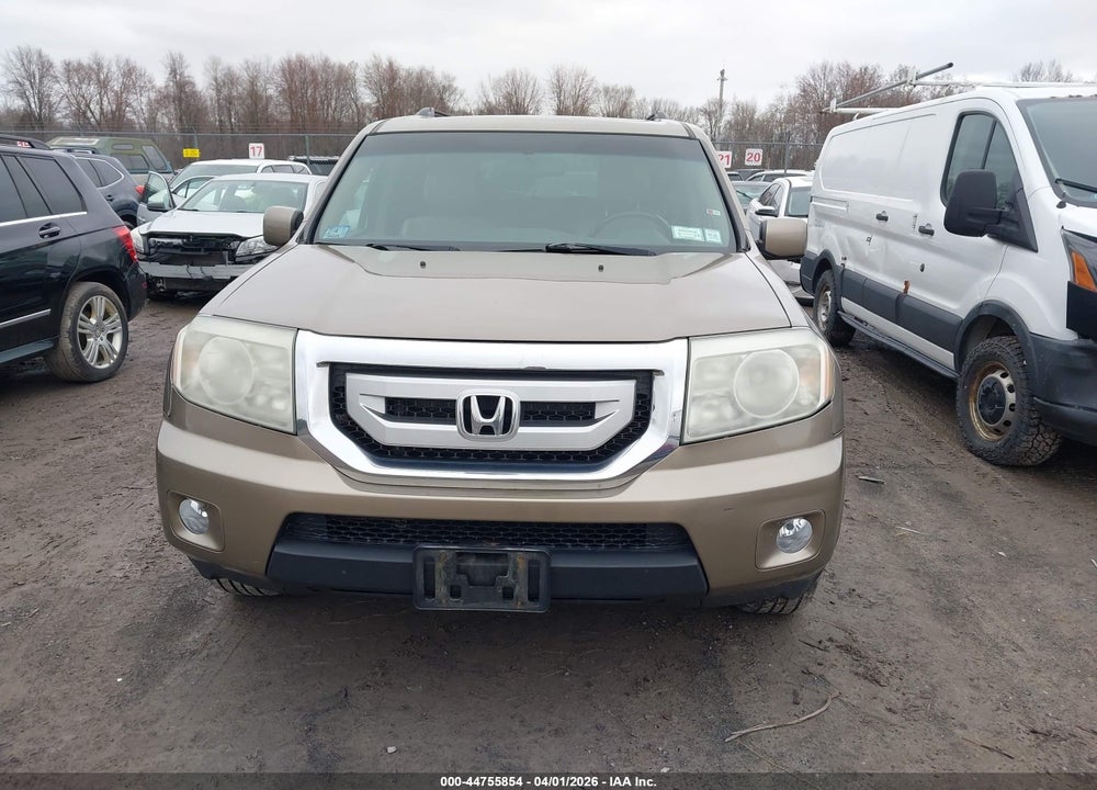 2011 HONDA PILOT EX-L VIN: 5FNYF4H57BB002583