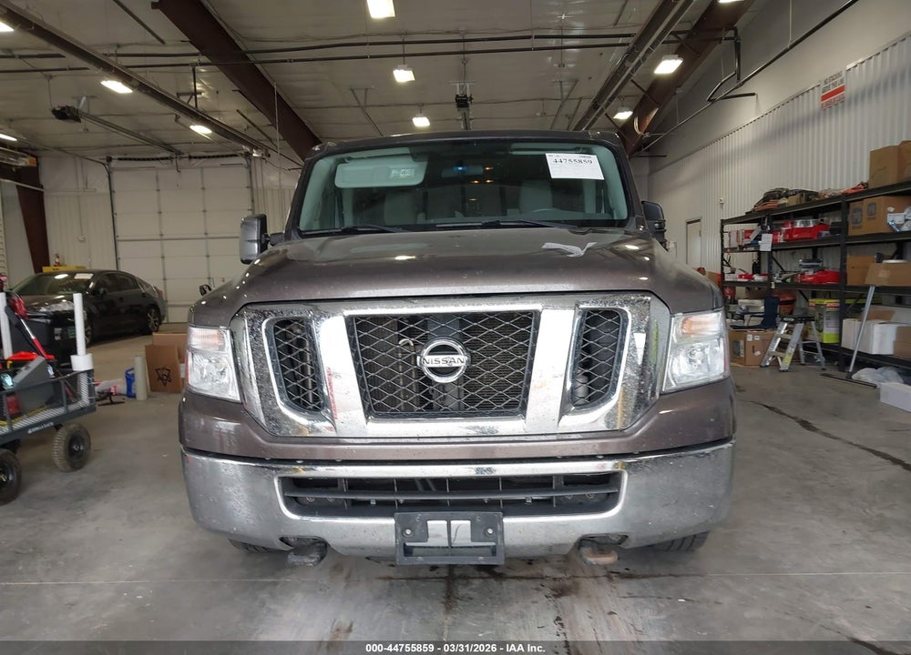2013 NISSAN NV PASSENGER NV3500 HD SV V8 VIN: 5BZAF0AA0DN202775