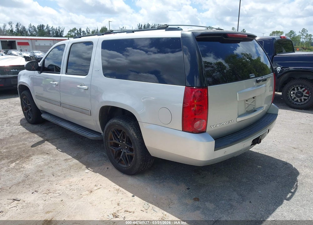 2014 GMC YUKON XL 1500 SLT VIN: 1GKS1KE05ER231073