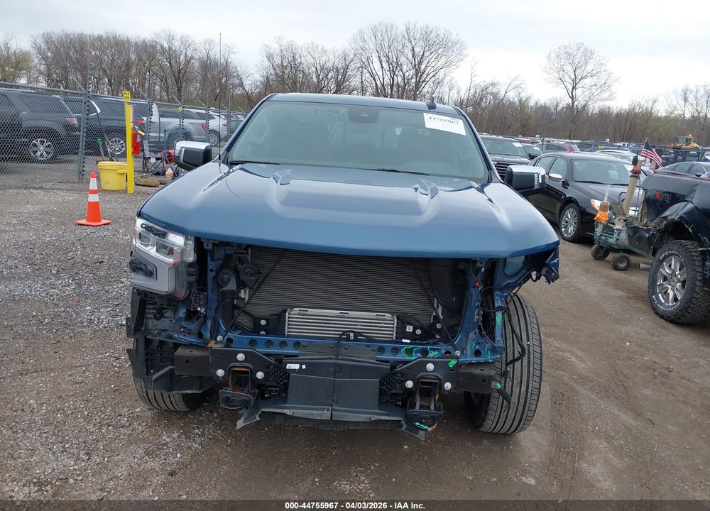 2024 CHEVROLET SILVERADO 1500 4WD  SHORT BED LT VIN: 1GCPDDEK2RZ354924