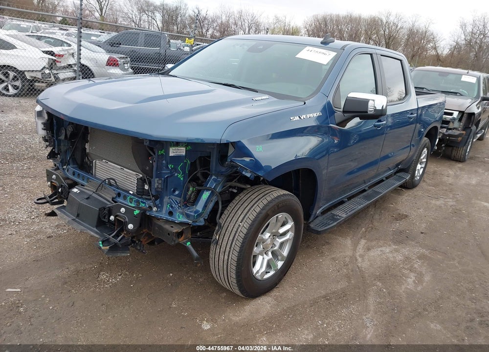 2024 CHEVROLET SILVERADO 1500 4WD  SHORT BED LT VIN: 1GCPDDEK2RZ354924